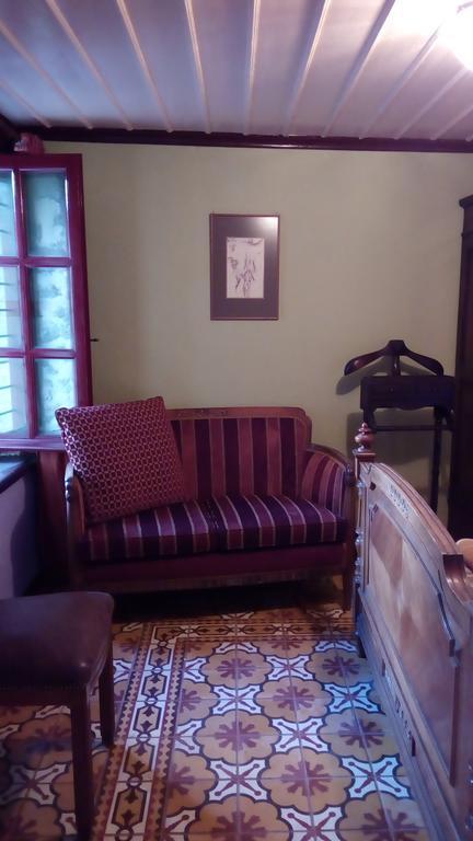 לינה וארוחת בוקר Dikorfo Art Deco Bed & Breakfast מראה חיצוני תמונה